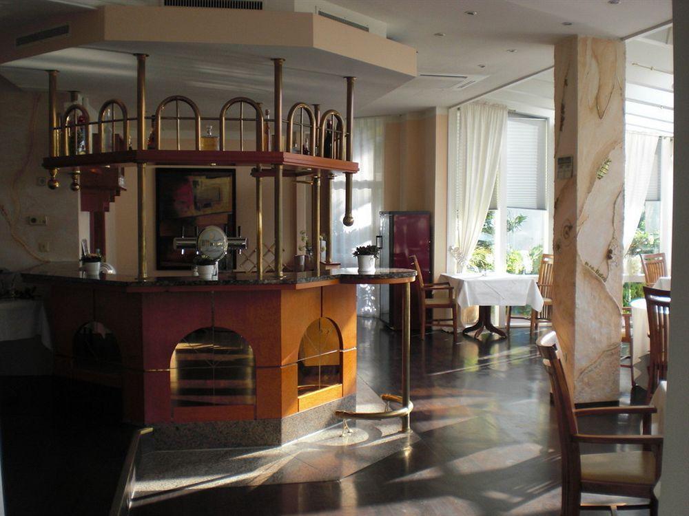 Hotel Bauschheimer Hof Ruesselsheim Luaran gambar