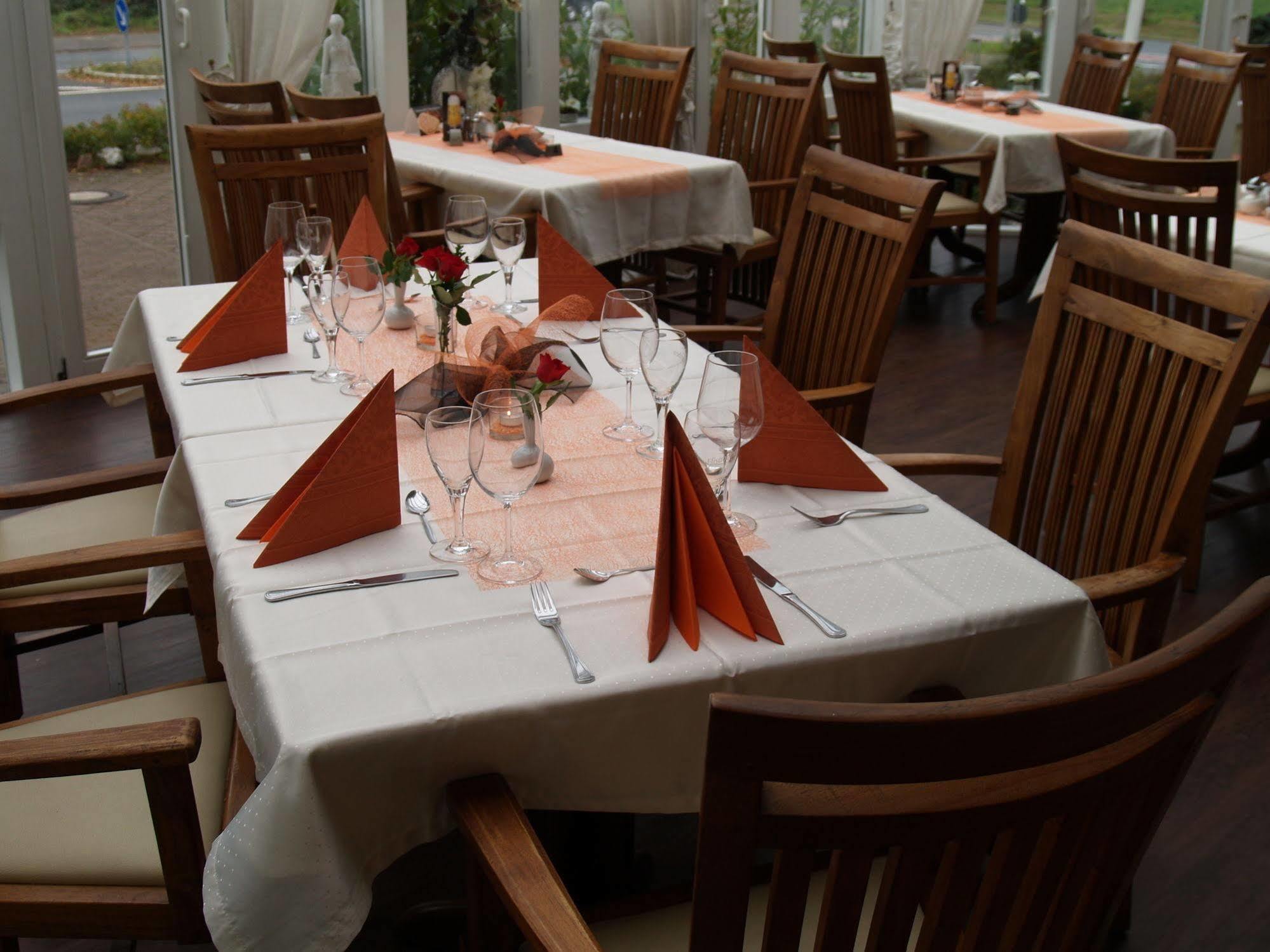 Hotel Bauschheimer Hof Ruesselsheim Luaran gambar